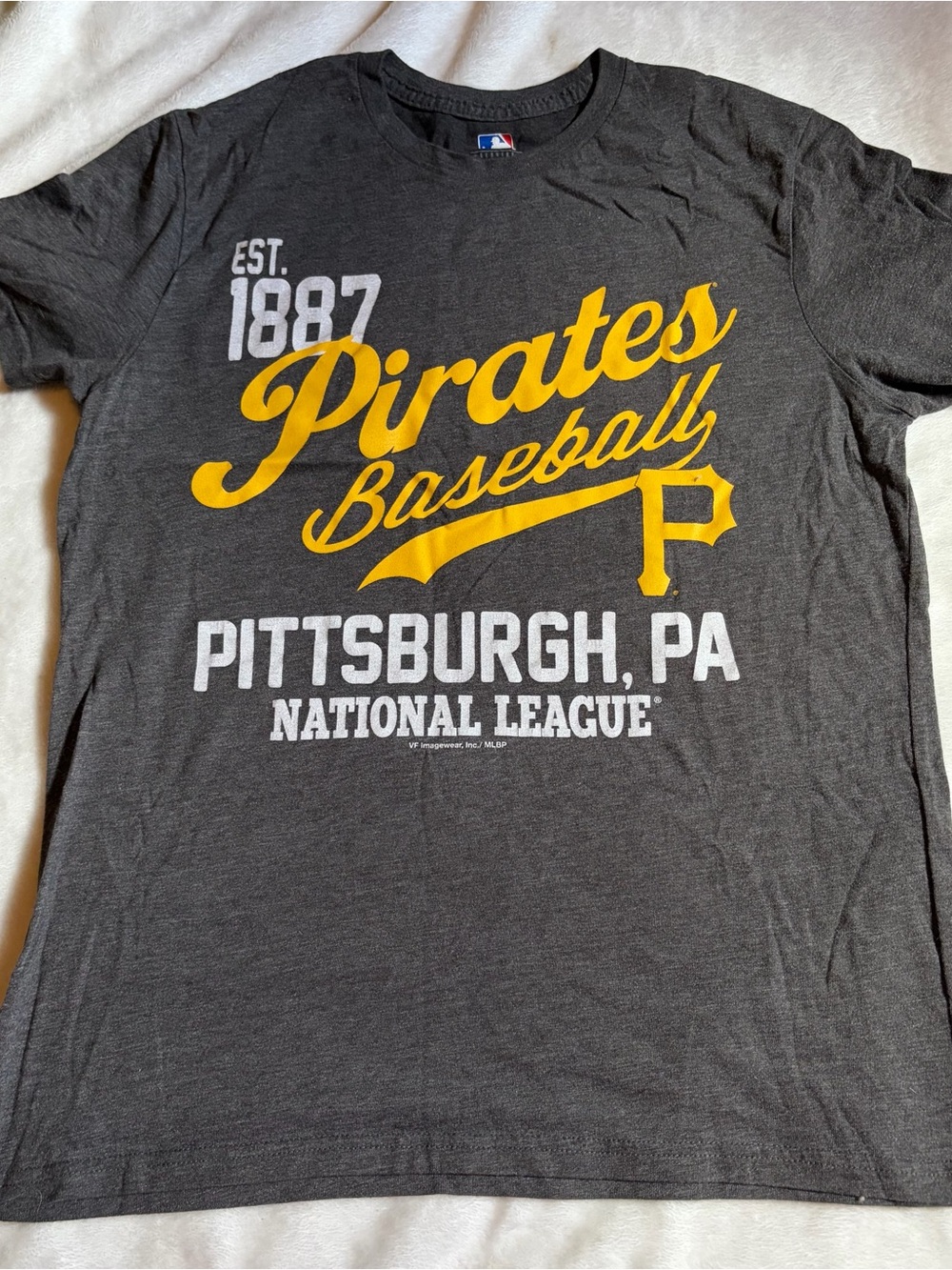 MLB Pittsburgh Pirates Gray Tee with Yellow & White Logo